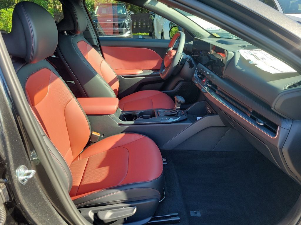 New 2026 Kia K4 GT-Line Turbo FWD image 7