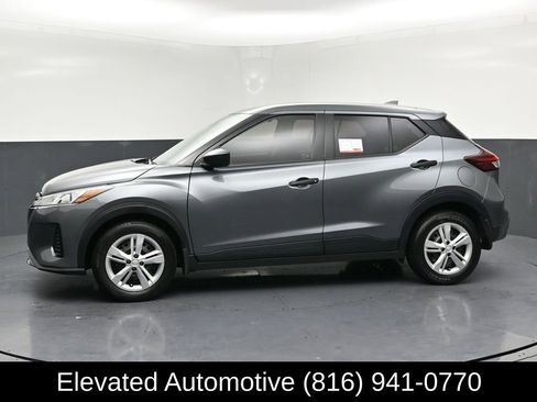 Used 2024 Nissan Kicks S FWD image 2