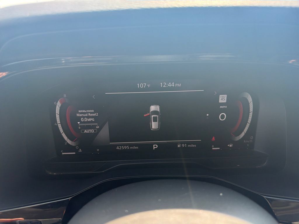 Used 2023 Nissan Pathfinder Platinum w/ Lighting Package (N93) AWD/4WD image 16