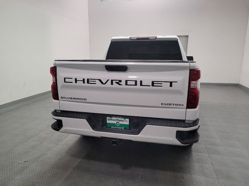 Used 2022 Chevrolet Silverado 1500 Custom RWD image 7