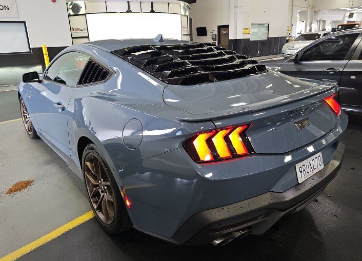 Used 2024 Ford Mustang GT Premium RWD image 3
