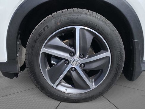 Used 2022 Honda HR-V EX image 9