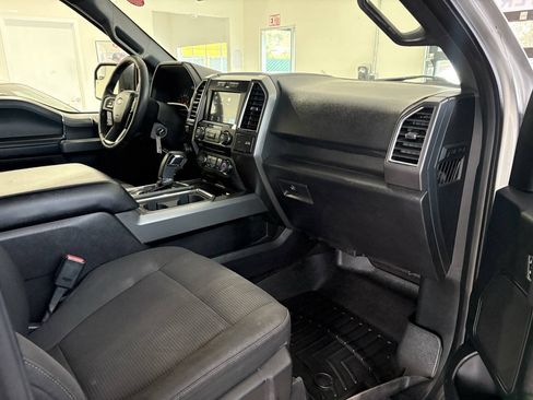 Used 2016 Ford F150 XLT w/ Equipment Group 302A Luxury AWD/4WD image 34