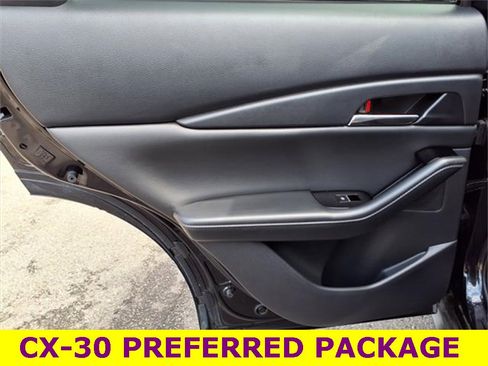 Used 2024 MAZDA CX-30 AWD 2.5 S w/ Preferred Package image 9