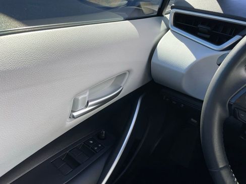 Used 2024 Toyota Corolla LE image 23