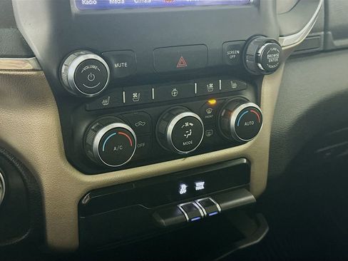 Used 2020 RAM 1500 Laramie image 18