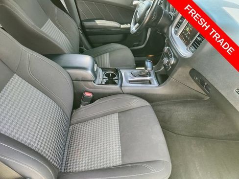 Used 2023 Dodge Charger SXT w/ Blacktop Package RWD image 13