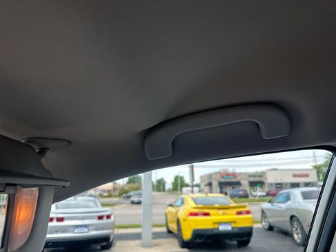 Used 2023 Subaru Outback Premium image 52