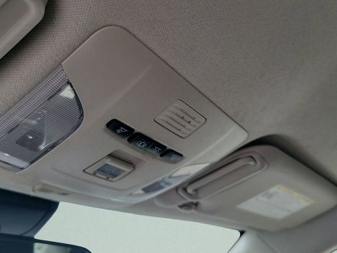 Used 2022 Toyota Corolla LE FWD image 14