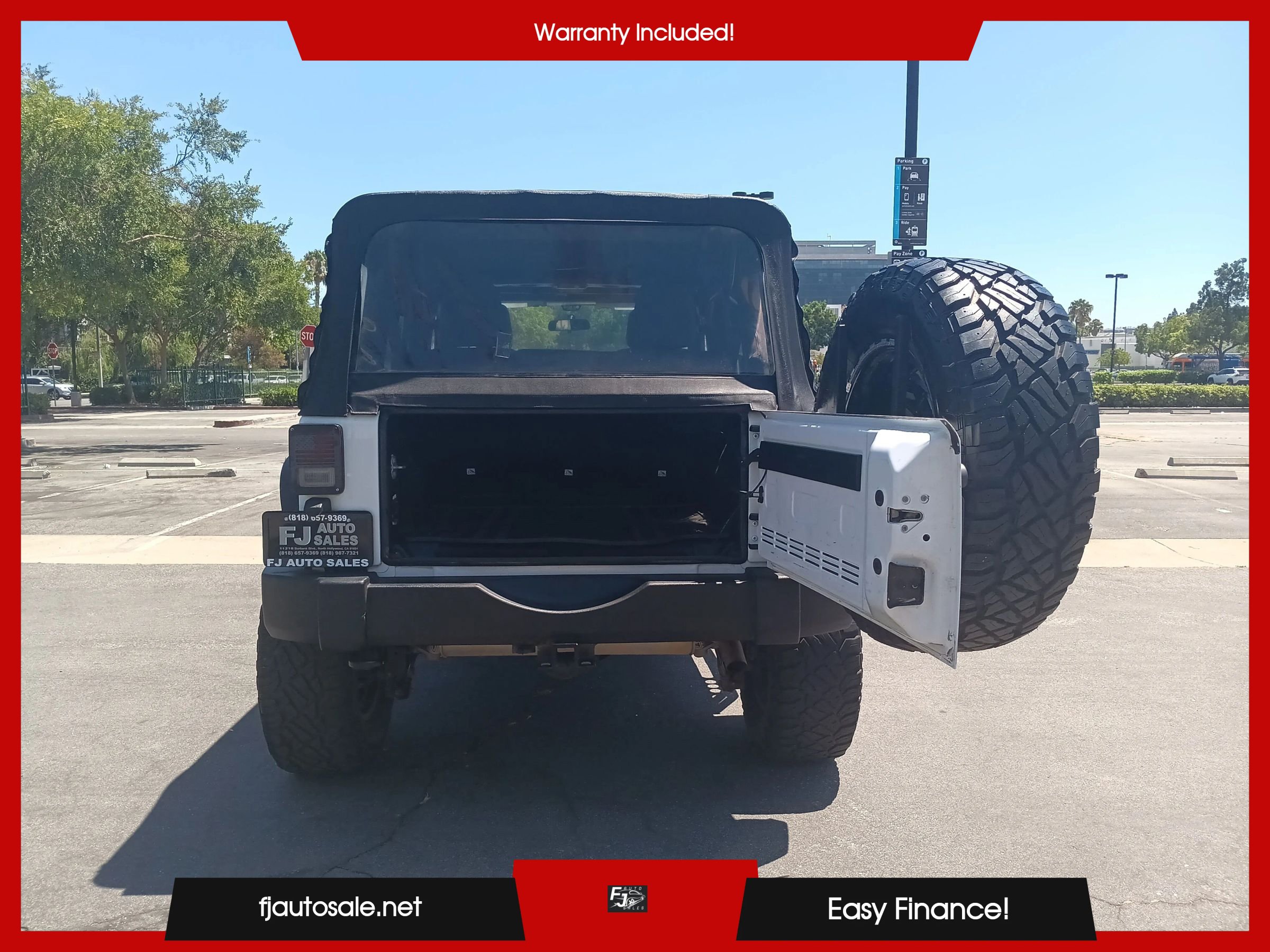 Used 2014 Jeep Wrangler Unlimited Sport AWD/4WD image 9