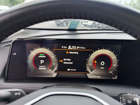 Used 2023 Nissan Ariya FWD image 17