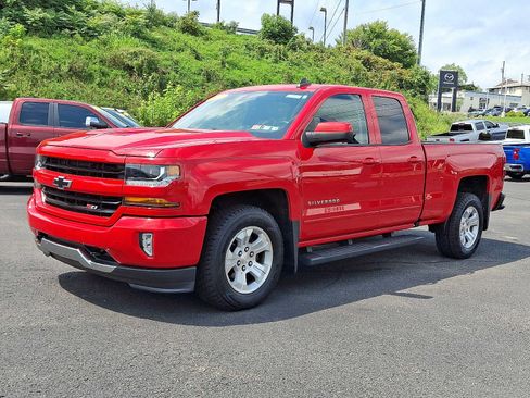 Used 2017 Chevrolet Silverado 1500 LT w/ All Star Edition AWD/4WD image 3