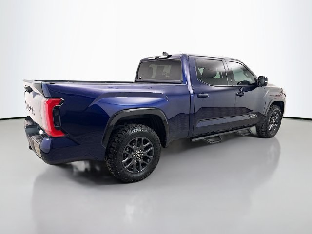 Used 2022 Toyota Tundra Platinum AWD/4WD image 7
