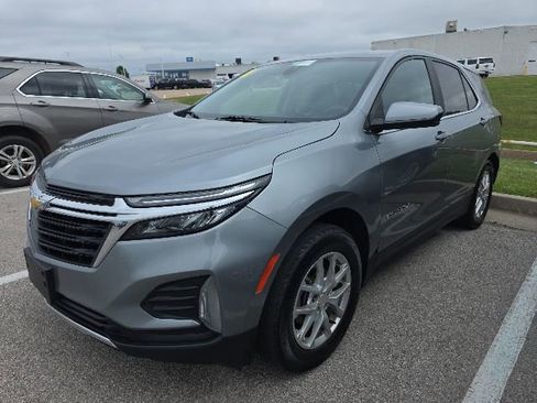 Used 2023 Chevrolet Equinox LT FWD image 1