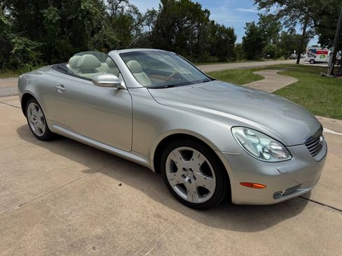 Used 2005 Lexus SC 430 Convertible RWD image 19