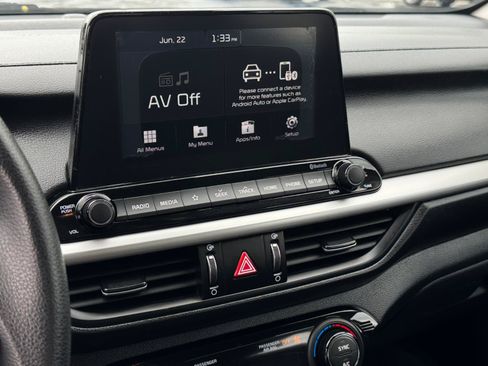 Used 2019 Kia Forte LXS FWD image 15