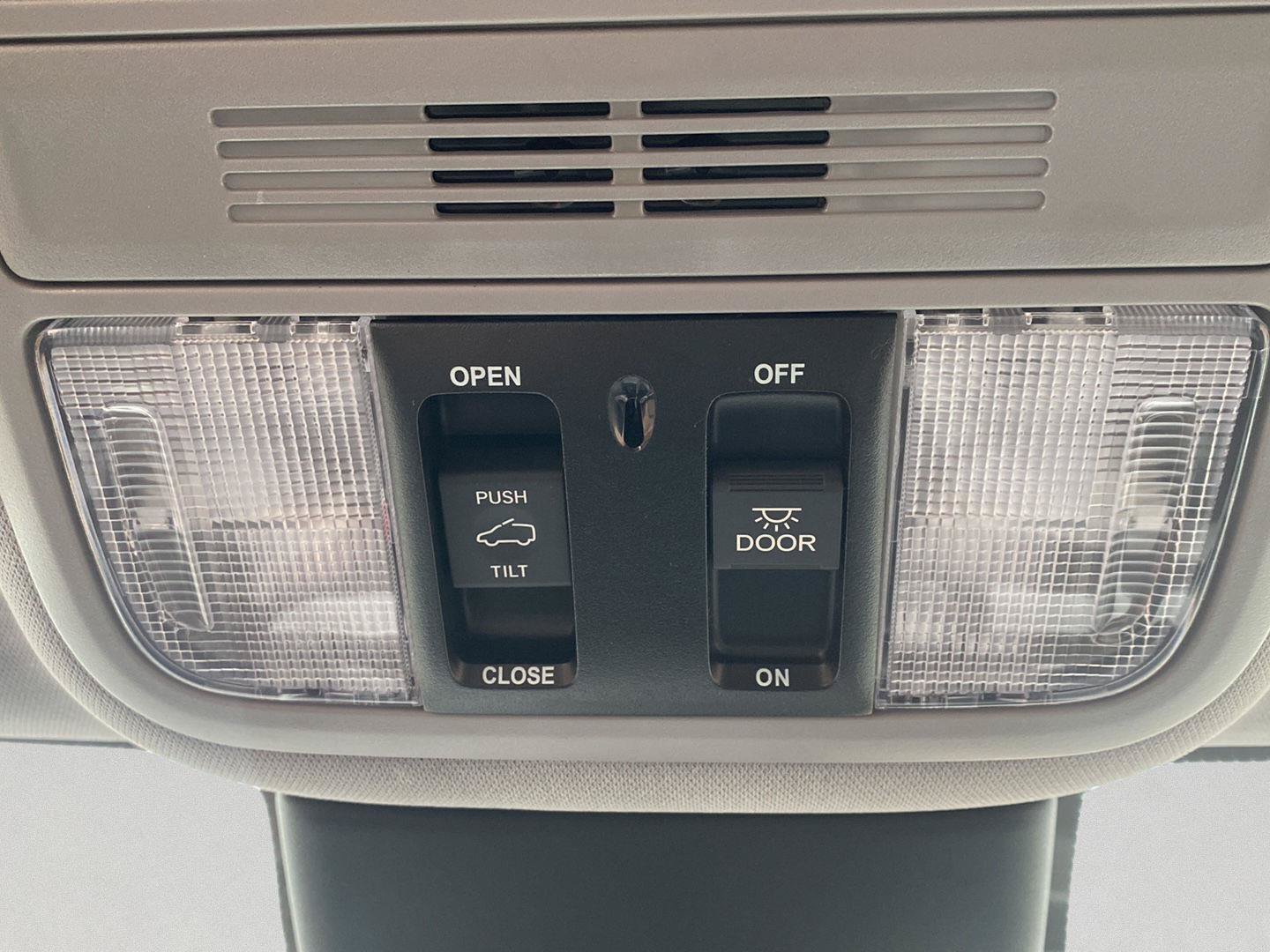 Used 2023 Honda Odyssey EX-L image 26