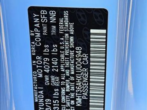 Used 2020 Hyundai Veloster N w/ Performance Package image 22