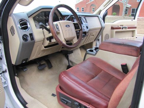 Used 2010 Ford F250 King Ranch image 14