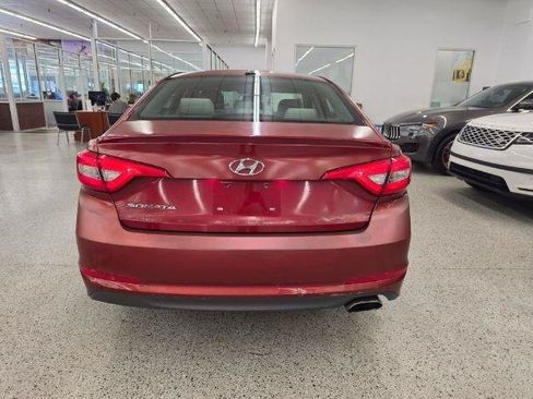 Used 2015 Hyundai Sonata SE FWD image 6