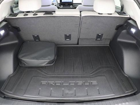 Used 2024 Honda Prologue EX image 25