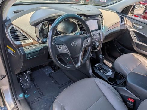 Used 2017 Hyundai Santa Fe Sport FWD image 10