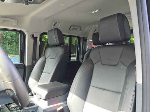 Used 2024 INEOS Grenadier AWD/4WD image 22