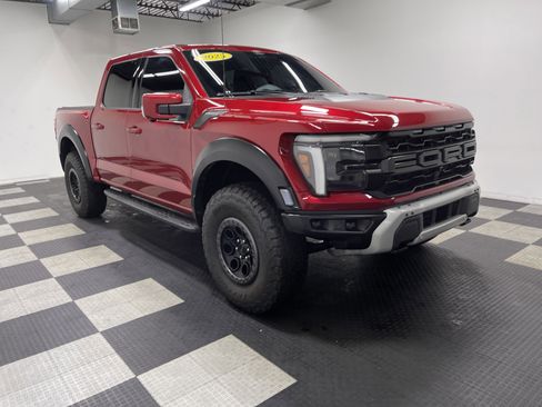 Used 2025 Ford F150 Raptor AWD/4WD image 6