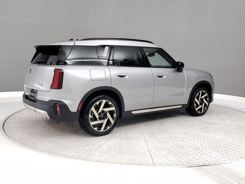 New 2026 MINI Cooper Countryman S w/ Comfort Package Max image 6