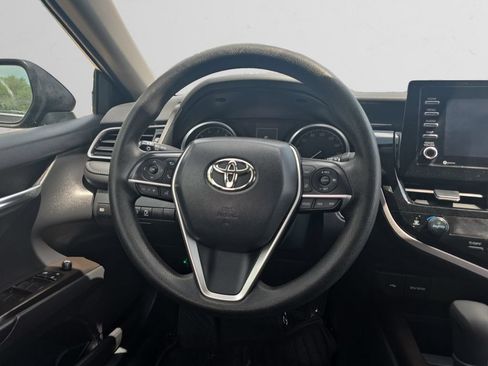 Used 2023 Toyota Camry LE w/ Convenience Package FWD image 14