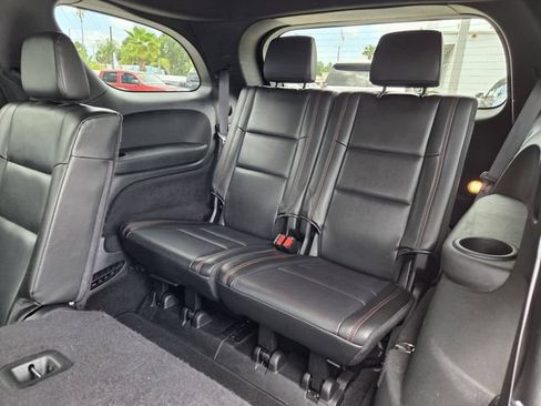 Used 2024 Dodge Durango GT RWD image 17