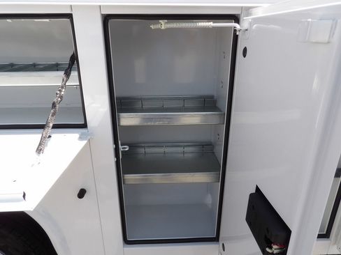 Used 2024 Ford E-350 and Econoline 350 Super Duty w/ Driver's Safety Package RWD image 52