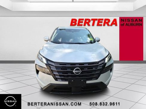 New 2026 Nissan Rogue SV w/ Cold Weather Package AWD/4WD image 3