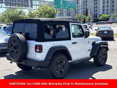 Used 2024 Jeep Wrangler Sport AWD/4WD image 3