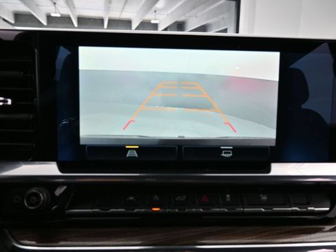 Used 2023 Chevrolet Silverado 1500 RST RWD image 21