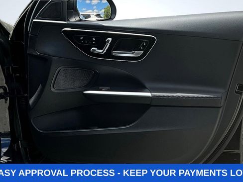Used 2025 Mercedes-Benz C 300 Sedan image 33