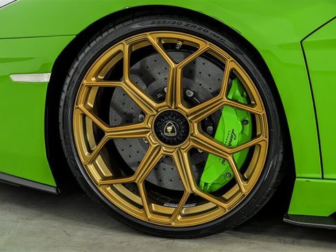 Used 2018 Lamborghini Aventador S AWD/4WD image 15
