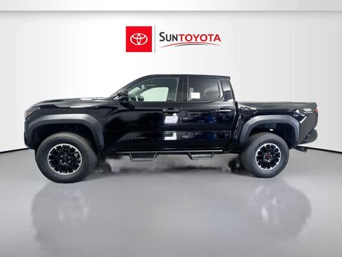 New 2025 Toyota Tacoma TRD Off-Road image 7