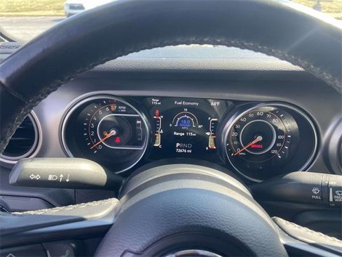 Used 2020 Jeep Gladiator Sport w/ Quick Order Package 24S image 18