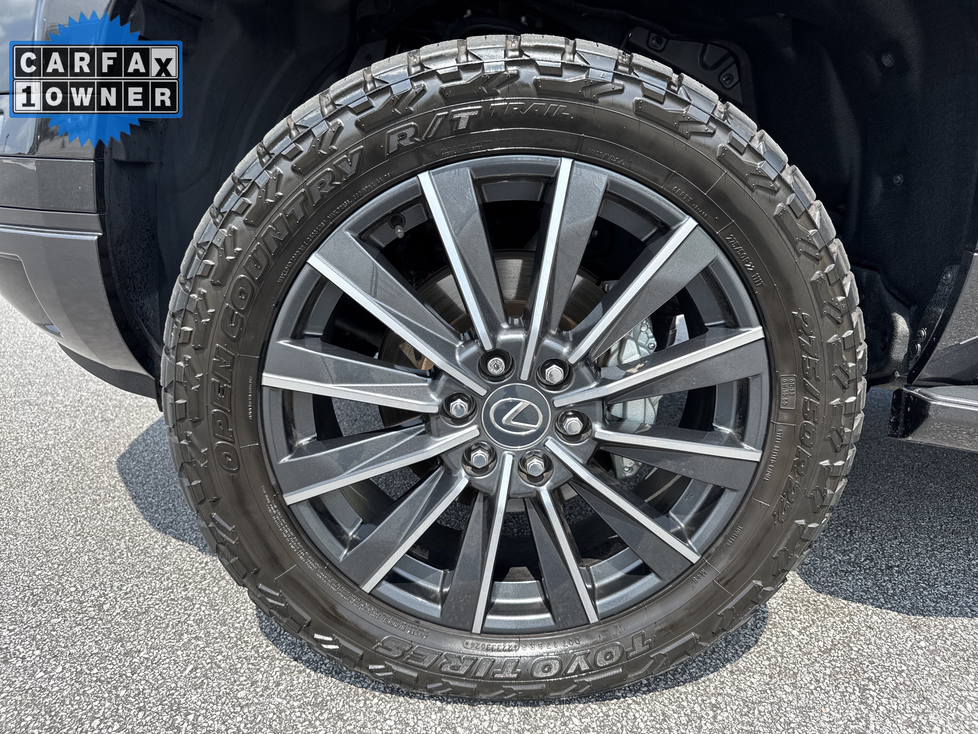 Used 2024 Lexus GX 550 w/ Accessory Package (Z1) AWD/4WD image 13