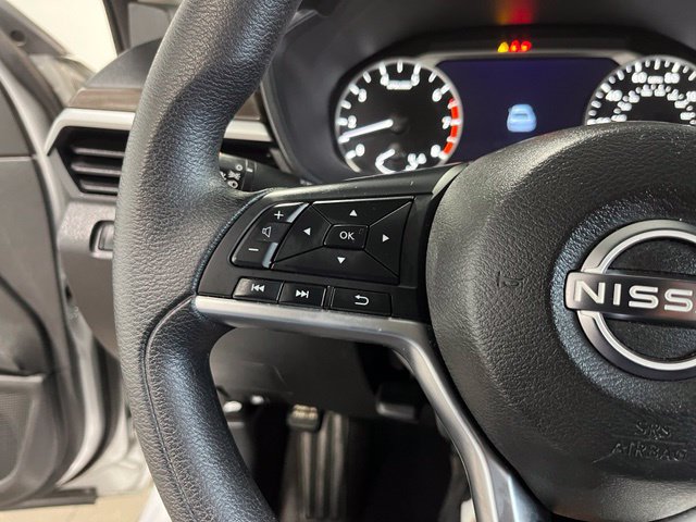 Used 2024 Nissan Altima 2.5 SV FWD image 26
