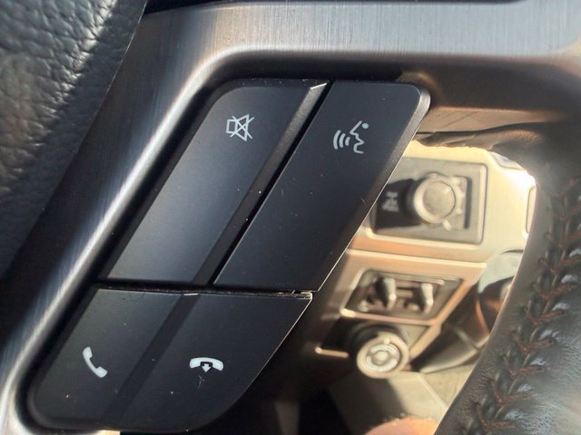 Used 2022 Ford F350 Platinum AWD/4WD image 21