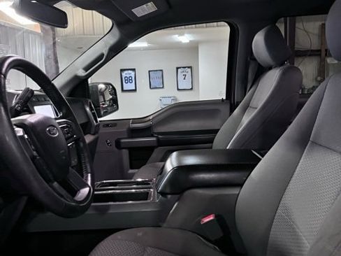 Used 2020 Ford F150 XLT w/ Equipment Group 302A Luxury image 9