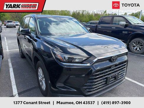 Certified 2025 Toyota Grand Highlander AWD image 1