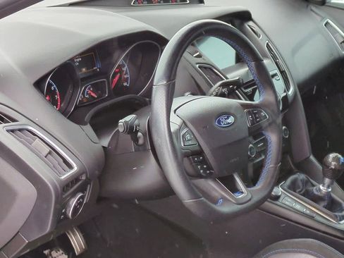 Used 2017 Ford Focus RS image 2