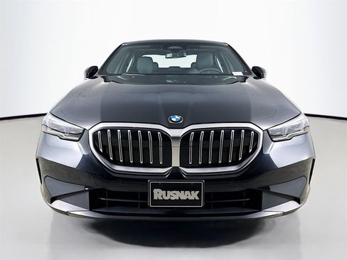 Used 2025 BMW 530i 530i image 2