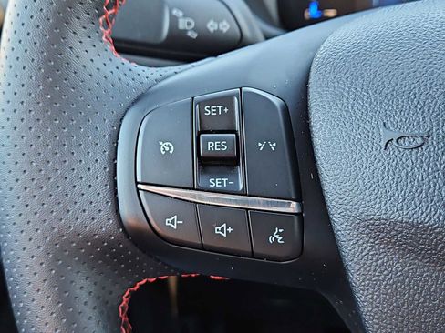 Used 2025 Ford Escape ST-Line image 23