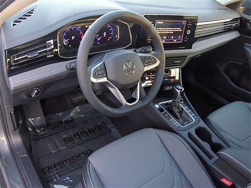 New 2026 Volkswagen Jetta SEL image 9