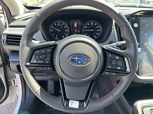 New 2025 Subaru Crosstrek 2.5i Limited w/ Popular Package #3A image 10