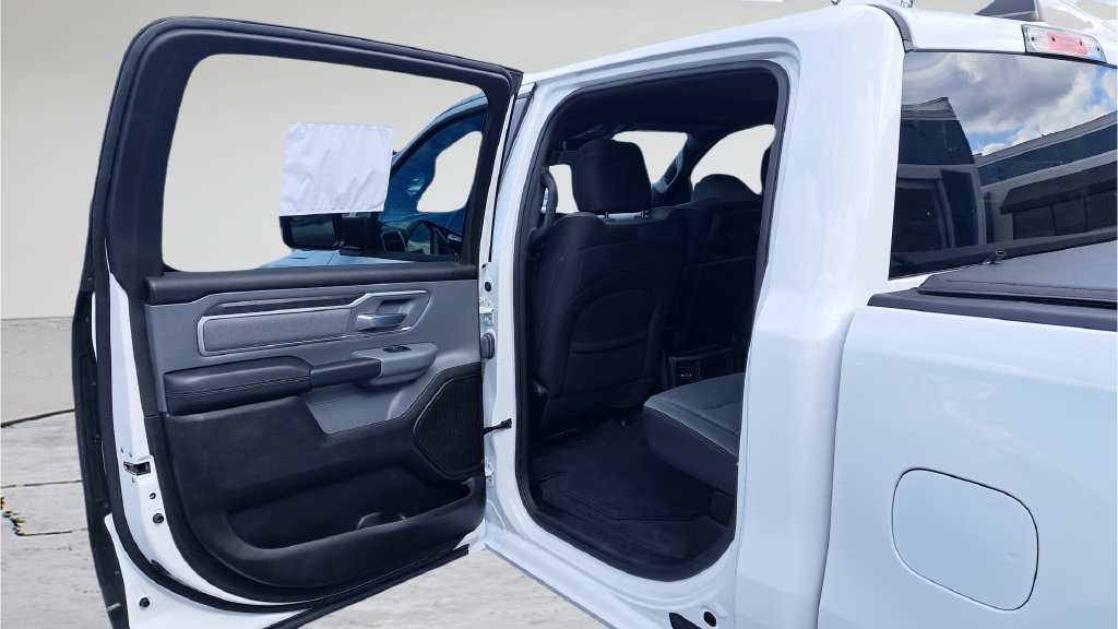 Used 2022 RAM 1500 Big Horn AWD/4WD image 11